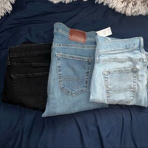Bundle 3 pairs Mens Hollister jeans 30x32